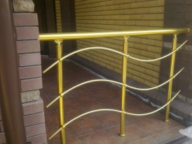 Поручні для балкона з алюмінію з круглим профілем золотого кольору