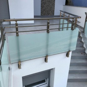 Поручні для балкона з алюмінію з квадратним профілем колір шампань зі склом
